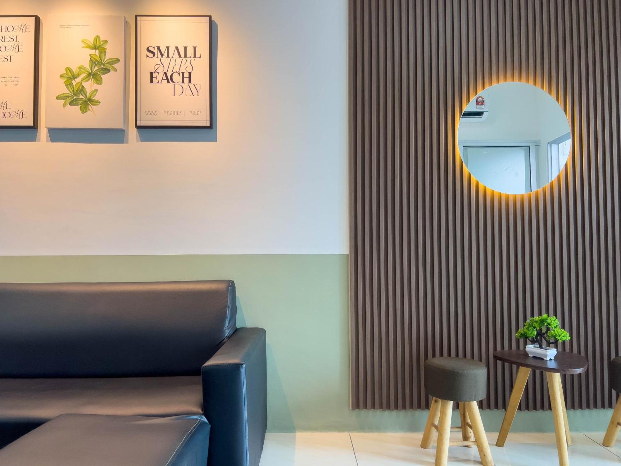 Hush At Itcc Manhattan Apartment