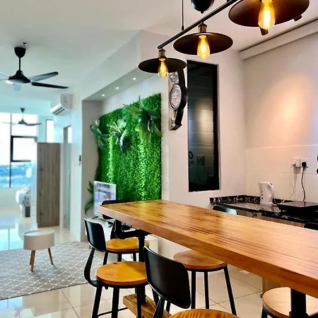 Hush Inn At Itcc Manhattan Suites Kota Kinabalu Exterior photo