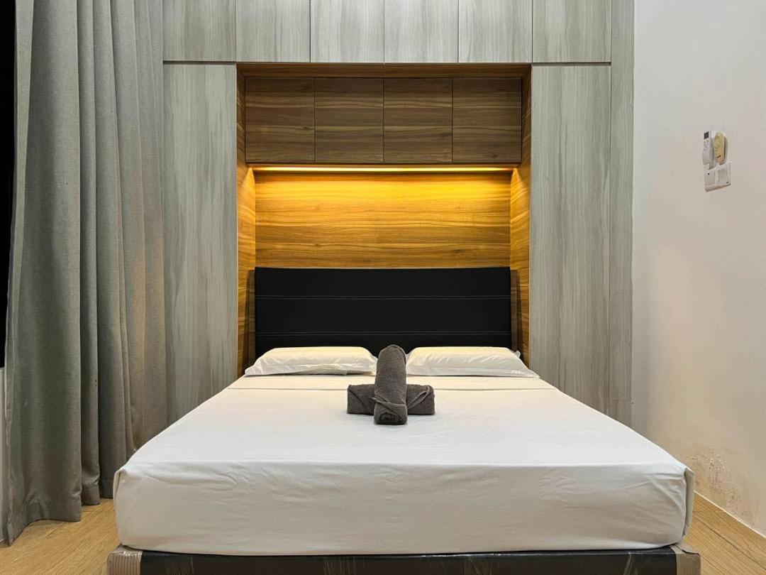 Hush At Itcc Manhattan *